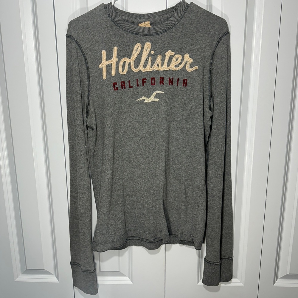 Hollister Long Sleeve Shirt Mens M Gray California Crewneck Logo Patch Y2K